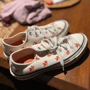 Converse customized with embroidered poppy flowers, size 7 women’s.